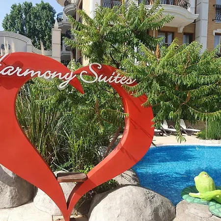 Harmony 11 Grand * ساني بيتش